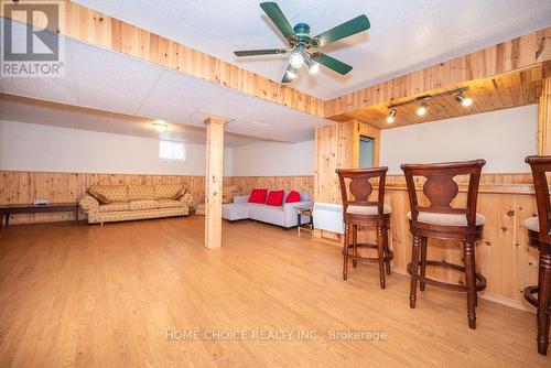 800 Forest Park Road, Laurentian Valley, ON - Indoor Photo Showing Other Room