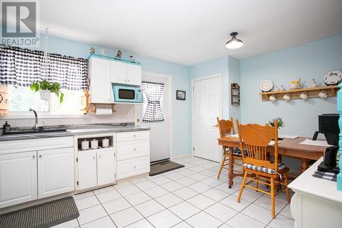 61 Celene Ct, Sault Ste. Marie, ON - Indoor Photo Showing Kitchen