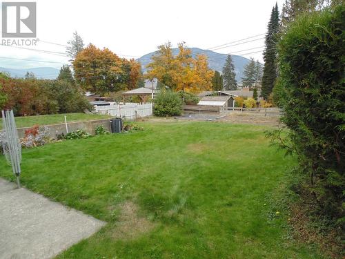 1691 Silverwood Crescent, Castlegar, BC - Outdoor