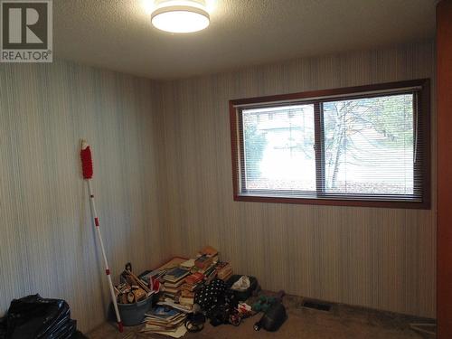 1691 Silverwood Crescent, Castlegar, BC - Indoor Photo Showing Other Room