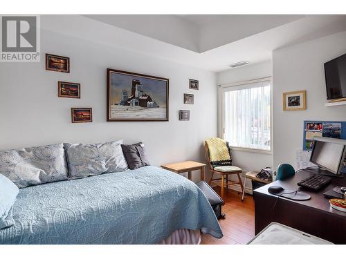 1961 Durnin Road Unit# 210, Kelowna, BC - Indoor Photo Showing Bedroom