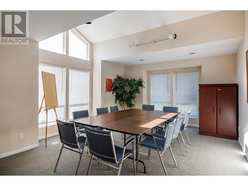 1961 Durnin Road Unit# 210, Kelowna, BC - Indoor Photo Showing Dining Room