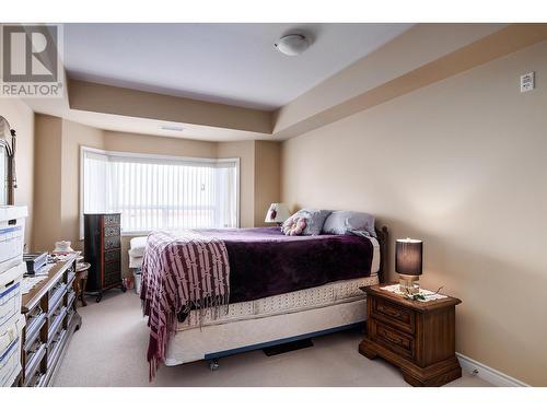 1961 Durnin Road Unit# 304, Kelowna, BC - Indoor Photo Showing Bedroom