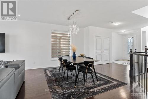 408 Golden Springs Drive, Ottawa, ON - Indoor Photo Showing Dining Room