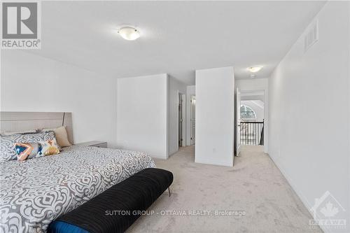 408 Golden Springs Drive, Ottawa, ON - Indoor Photo Showing Bedroom