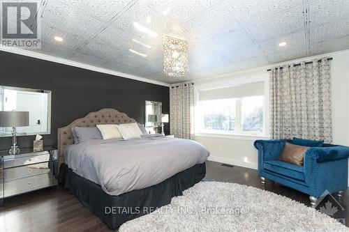 8215 Fernbank Road, Ottawa, ON - Indoor Photo Showing Bedroom