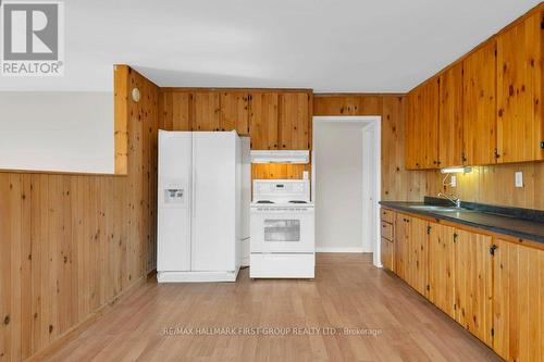 1441 Highway 37, Belleville, ON - Indoor Photo Showing Kitchen