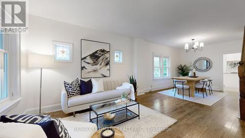 157 Gainsborough Road, Toronto, ON - Indoor Photo Showing Living Room