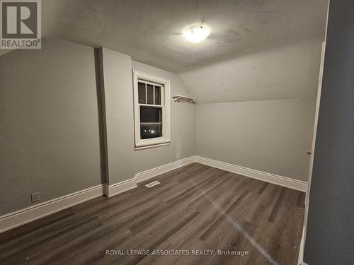 Main - 559 Ritson Road S, Oshawa, ON - Indoor Photo Showing Other Room