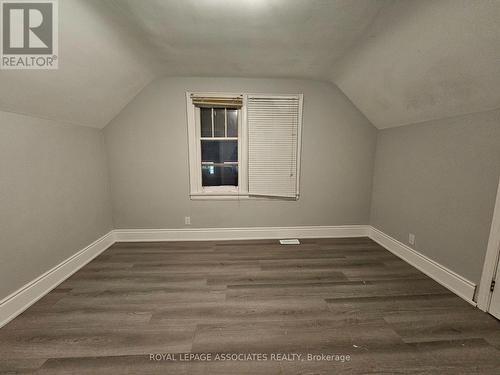 Main - 559 Ritson Road S, Oshawa, ON - Indoor Photo Showing Other Room