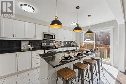 59 Littlebeck Crescent, Whitby, ON - Indoor Photo Showing Kitchen