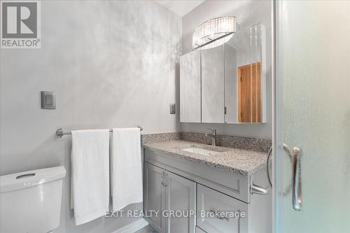 50 Greenfield Park, Belleville, ON - Indoor Photo Showing Bathroom