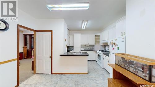 114 Stephens Street, Maryfield, SK - Indoor Photo Showing Kitchen With Double Sink