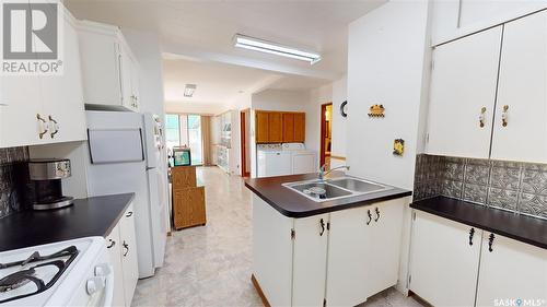 114 Stephens Street, Maryfield, SK - Indoor Photo Showing Kitchen With Double Sink