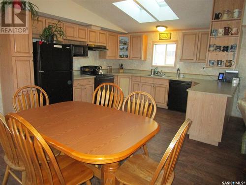 514 3Rd Avenue, Wood Mountain, SK - Indoor