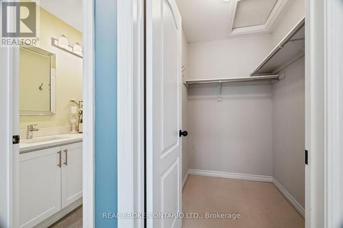 9 Michael Cummings Court, Uxbridge, ON - Indoor Photo Showing Bathroom