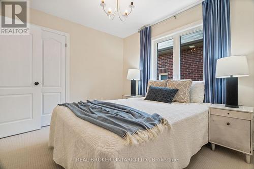 9 Michael Cummings Court, Uxbridge, ON - Indoor Photo Showing Bedroom