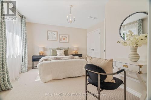 9 Michael Cummings Court, Uxbridge, ON - Indoor Photo Showing Bedroom