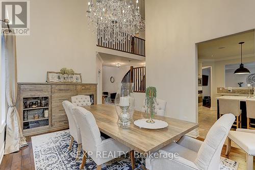 853 Booth Avenue, Innisfil, ON - Indoor Photo Showing Dining Room