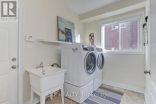 853 Booth Avenue, Innisfil, ON - Indoor Photo Showing Laundry Room