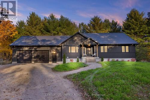 2135 Sixth Line Road N Dummer, Douro-Dummer, ON - Outdoor With Facade