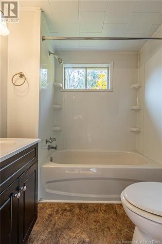 163 St Louis Street, Atholville, NB - Indoor Photo Showing Bathroom