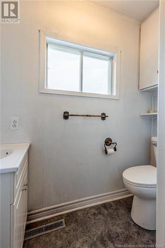 163 St Louis Street, Atholville, NB - Indoor Photo Showing Bathroom