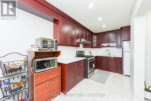 265 - 1601 Albion Road, Toronto, ON - Indoor Photo Showing Kitchen