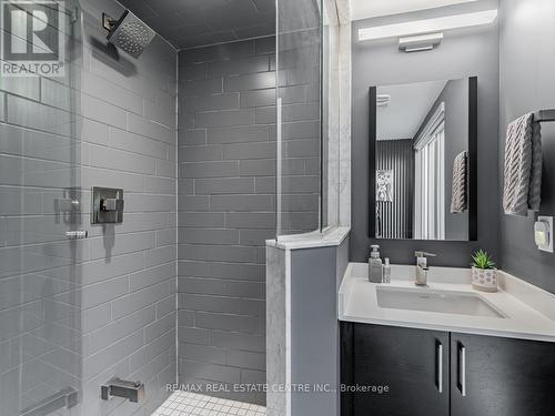 68 Pony Farm Drive, Toronto, ON - Indoor Photo Showing Bathroom