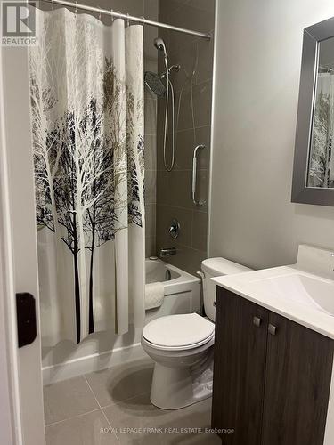 B - 16044 Simcoe Street, Scugog (Port Perry), ON - Indoor Photo Showing Bathroom