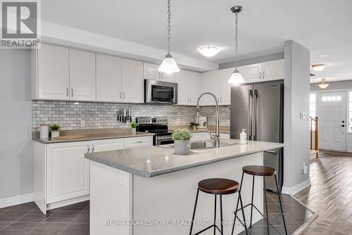 282 Strachan Street, Port Hope, ON - Indoor Photo Showing Kitchen With Upgraded Kitchen