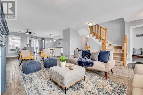 282 Strachan Street, Port Hope, ON - Indoor Photo Showing Living Room