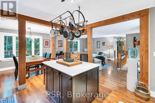 1047 Sands Road, Muskoka Lakes, ON - Indoor Photo Showing Dining Room