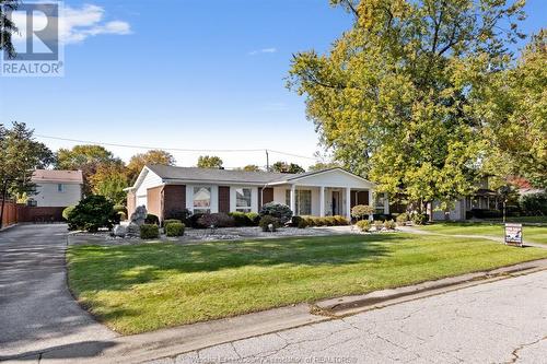 3585 Huntington, Windsor, ON - Outdoor With Deck Patio Veranda With Facade