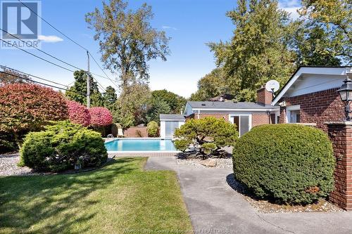 3585 Huntington, Windsor, ON - Outdoor With In Ground Pool