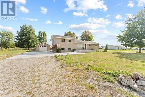 2617 Gesto Road, Essex, ON - Outdoor