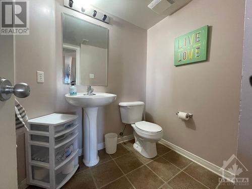 224 Chapman Mills Drive, Ottawa, ON - Indoor Photo Showing Bathroom