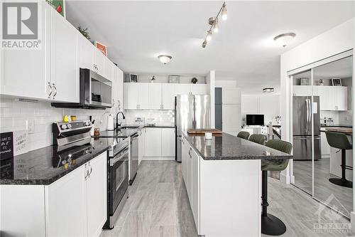 1227 Whiterock Street, Ottawa, ON - Indoor Photo Showing Kitchen With Upgraded Kitchen