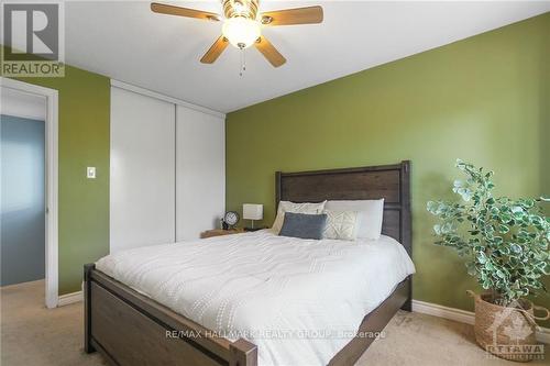 388 Haileybury Crescent, Ottawa, ON - Indoor Photo Showing Bedroom