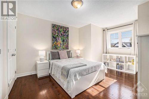 515 Bryce Place, Stittsville, ON - Indoor Photo Showing Bedroom