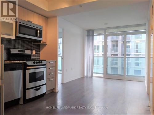 Lph 17 - 36 Lisgar Street, Toronto, ON - Indoor Photo Showing Kitchen With Stainless Steel Kitchen