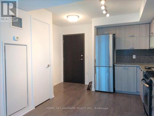 Lph 17 - 36 Lisgar Street, Toronto, ON - Indoor Photo Showing Kitchen With Stainless Steel Kitchen