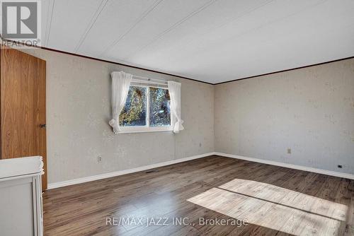 7 Fenelon Way, Kawartha Lakes (Lindsay), ON - Indoor Photo Showing Other Room