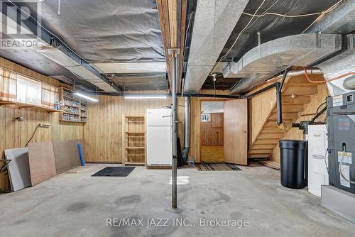 7 Fenelon Way, Kawartha Lakes (Lindsay), ON - Indoor Photo Showing Basement