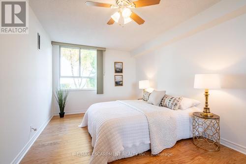 105 - 5280 Lakeshore Road, Burlington, ON - Indoor Photo Showing Bedroom