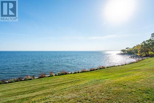 105 - 5280 Lakeshore Road, Burlington, ON - Outdoor With Body Of Water With View