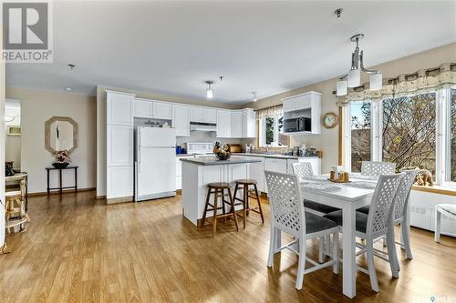 202 205 Mcintyre Street N, Regina, SK - Indoor Photo Showing Dining Room