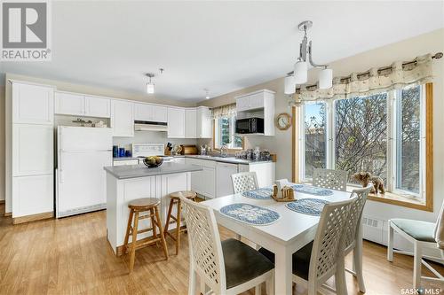 202 205 Mcintyre Street N, Regina, SK - Indoor Photo Showing Dining Room