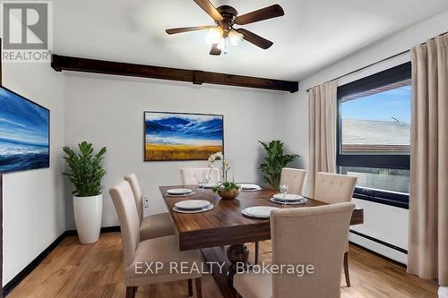 905 Blueline Road, Norfolk, ON - Indoor Photo Showing Dining Room