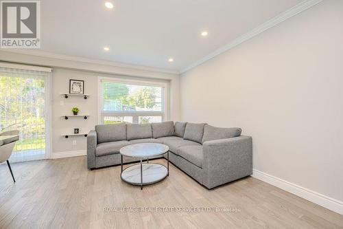 12 - 3500 South Millway, Mississauga, ON - Indoor Photo Showing Living Room